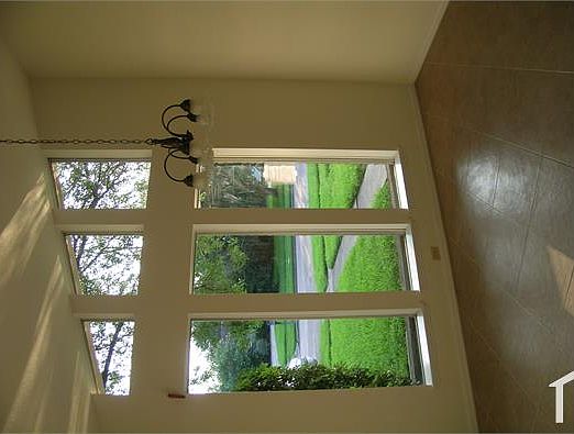 2nd image of 2931 Cherry Hills Dr