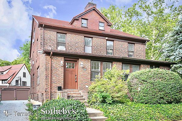 1st image of 7559 Kessel St