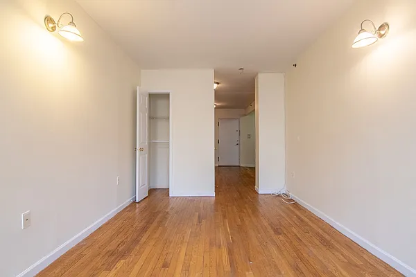 Rented by Scott Williams Realty LLC | media 25