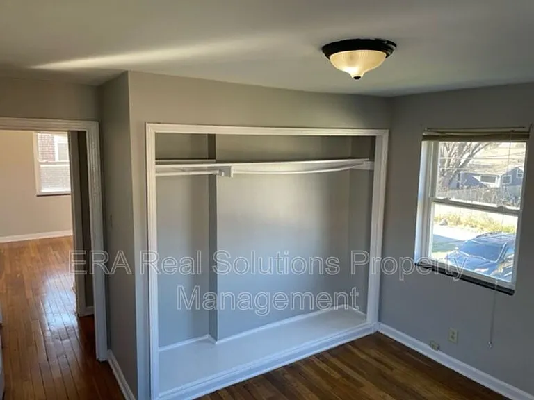 47 N Hampton Rd #D — Photo 9