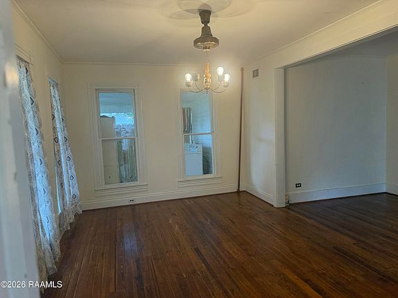 2nd image of 606 Church St N