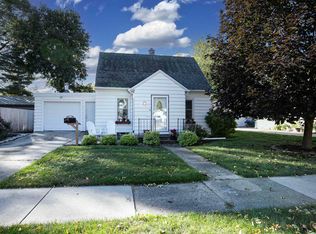 623 E Goodall St, Appleton, WI 54915