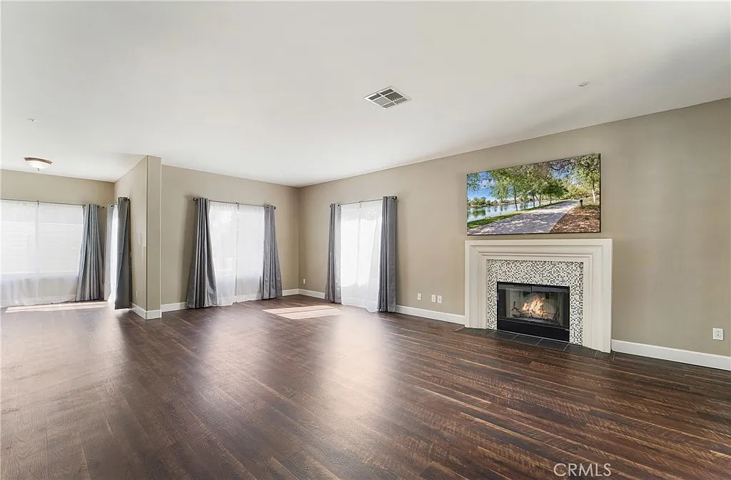 Building Photo - 26332 Saint David St