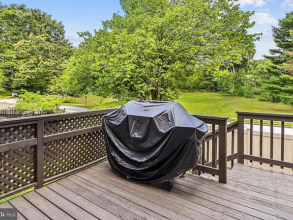 2nd image of 603 Baystone Ct
