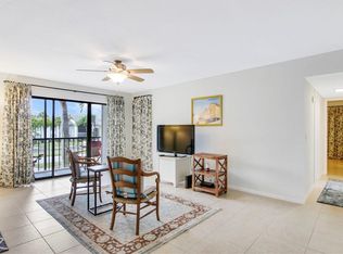 1104 W Green Pine Blvd #A2, West Palm Beach, FL 33409