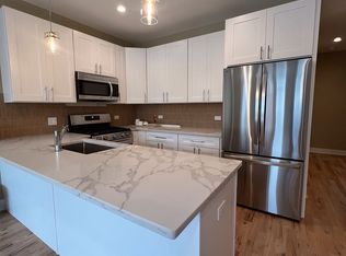 4231 S Champlain Ave #1, Chicago, IL 60653