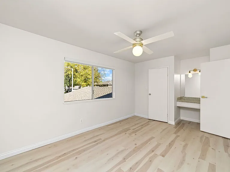 2438 Pepper St — Photo 19