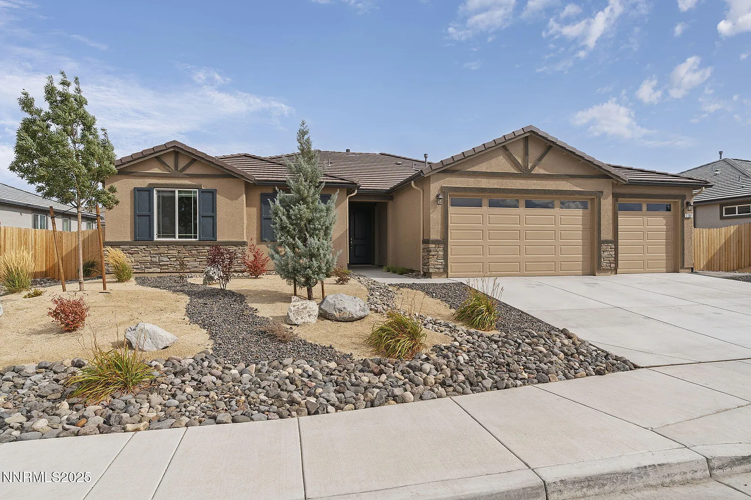 2282 Cloud Berry Dr photo 1