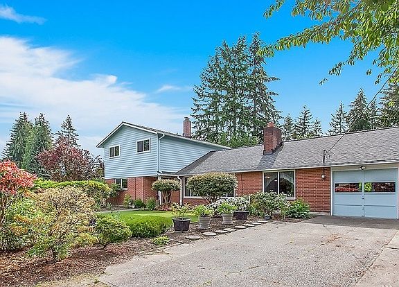 2nd image of 15021 75th Ave NE