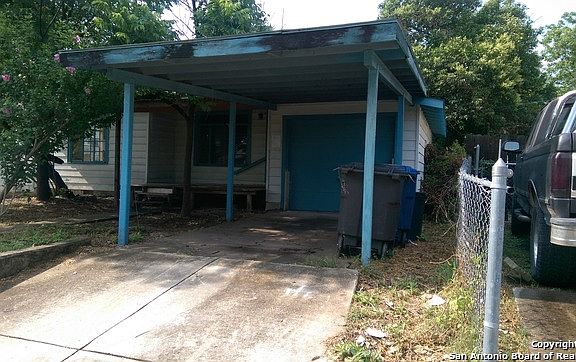 3rd image of 614 McLaughlin Ave