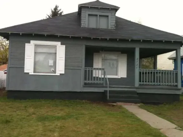 2721 N Crestline St, Spokane, WA 99207