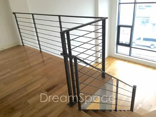 Rented by Dream Space Realty | media 31