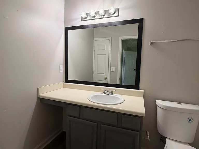 6492 Charter Way — Photo 11