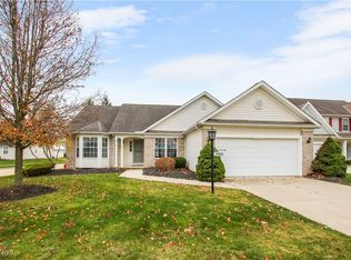 18653 N Winding Oak Dr, Middleburg Heights, OH 44130