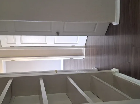 Lillian Square Apartments