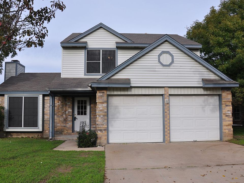 1st image of 800 Daffodil Dr