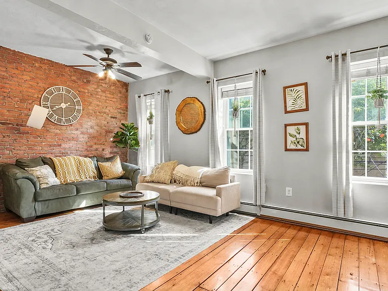 60 Beacon St #2 — Photo 2