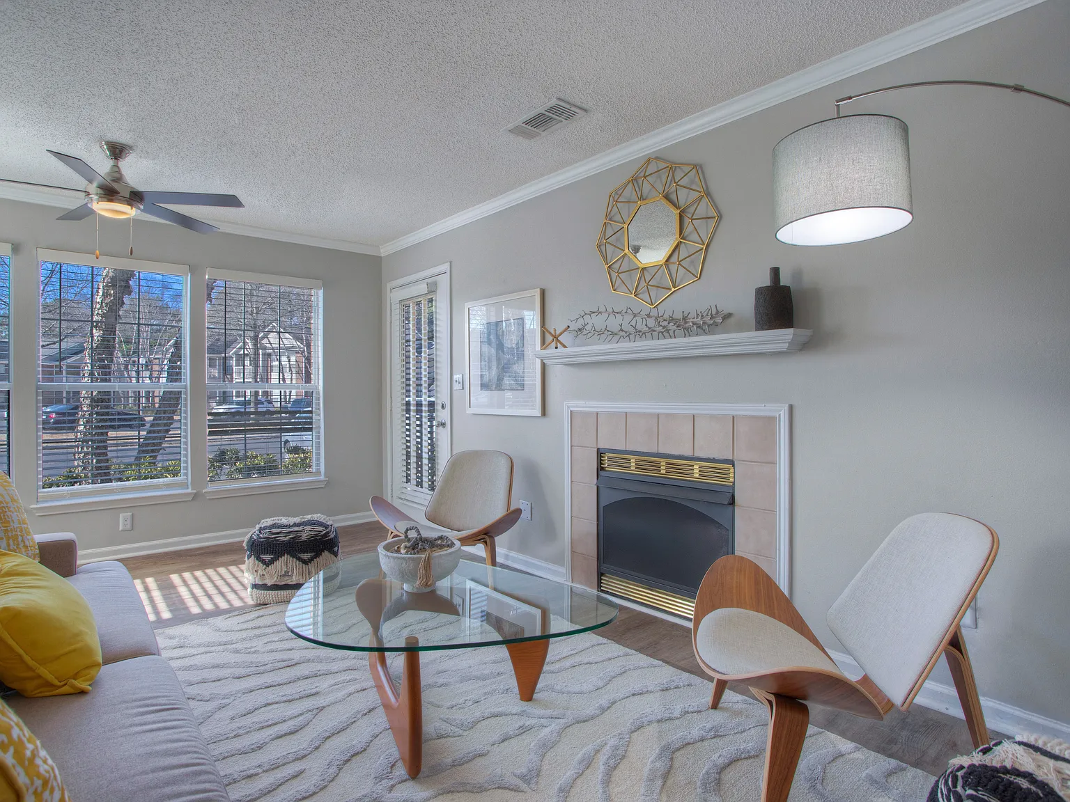 Elements of Madison Apartments — Photo 3