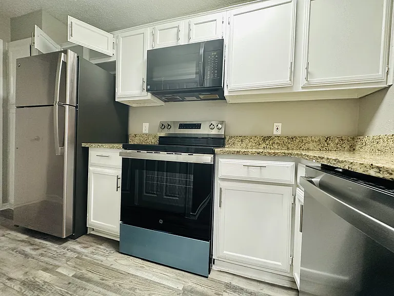 1601 Wynn Joyce Rd — Photo 35