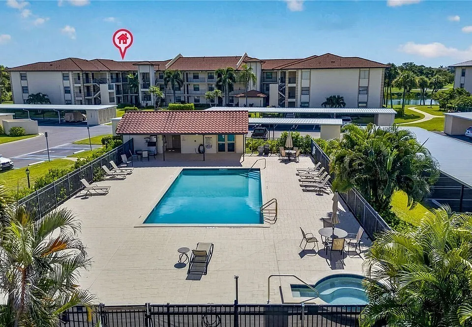 12601 Kelly Sands Way #423