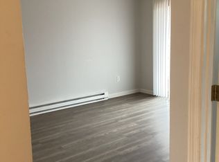 12 E Side Dr #4, Concord, NH 03301