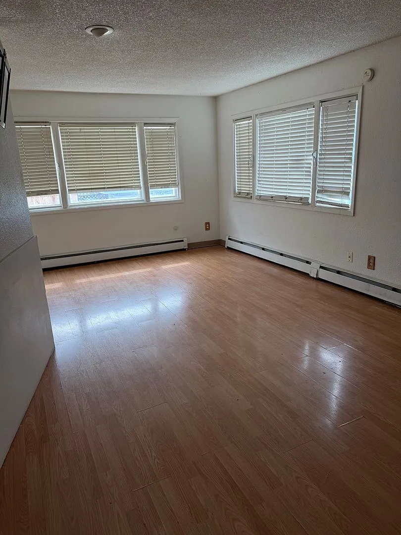 225 N Park Street - CDY — Photo 4