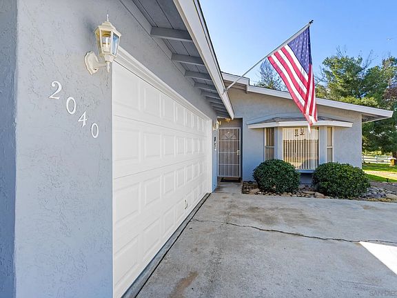 5th image of 2040 San Diego Ave