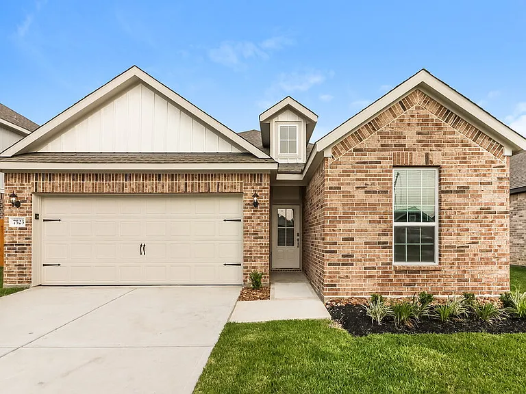 7523 Tipton Meadow Way — Photo 1