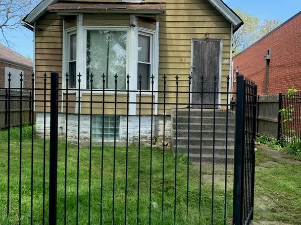 210 W 111th St, Chicago, IL 60628