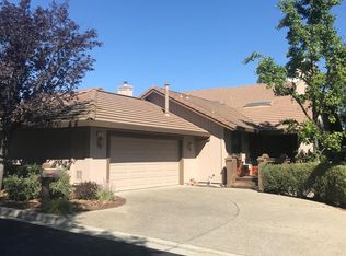 5880 Dry Oak Dr, San Jose, CA 95120