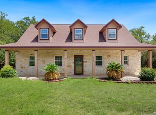 406 S Rolling Vw, San Antonio, TX 78253