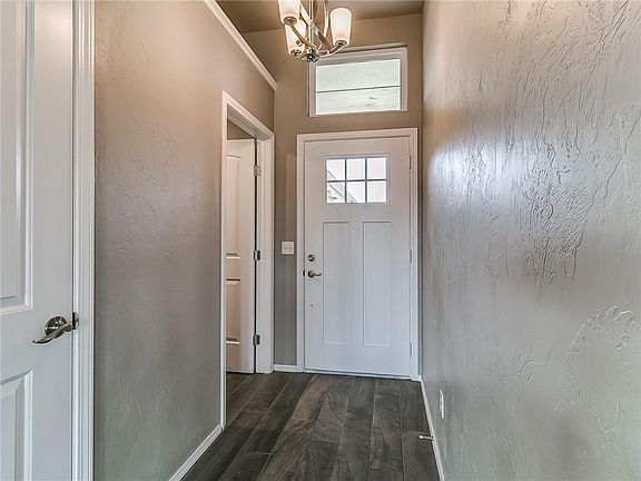 3rd image of 14808 Brent Cir