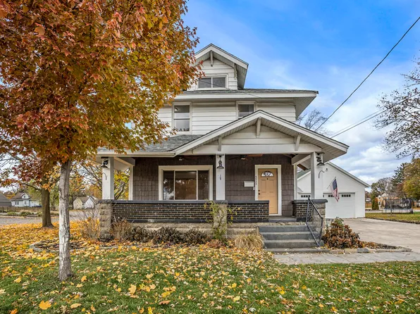 5523 Madison Ave, Hudsonville, MI 49426