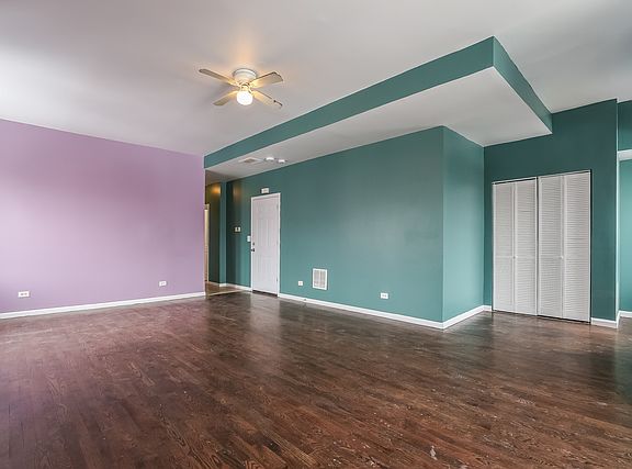 4th image of 241 N Sacramento Blvd