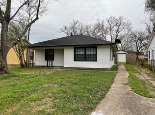 1941 N Avenue H, Freeport, TX 77541