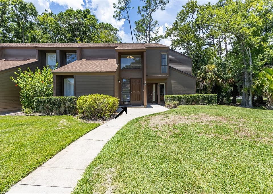 1st image of 18 SALISBURY COURT