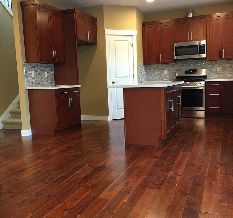 2nd image of 4312 S 168th Ln