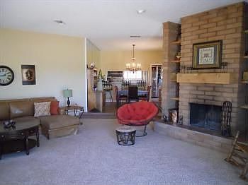 5th image of 100 Desert Garden Dr