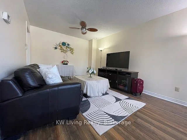93 Sunbird Blvd #UPPER — Photo 9