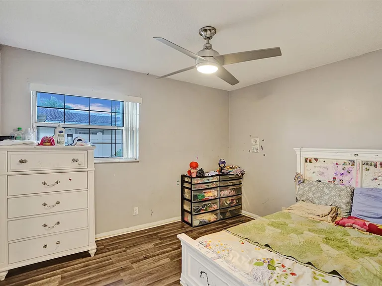 7008 NW 81st St — Photo 16