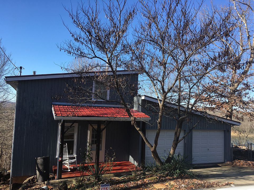 Unique Lakehouse in quiet location