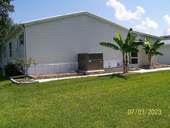 4th image of 1500 Jerstad Way