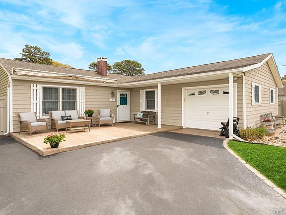 4th image of 21 Eisenhower Road
