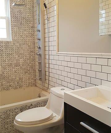 3rd image of 8446 108th St