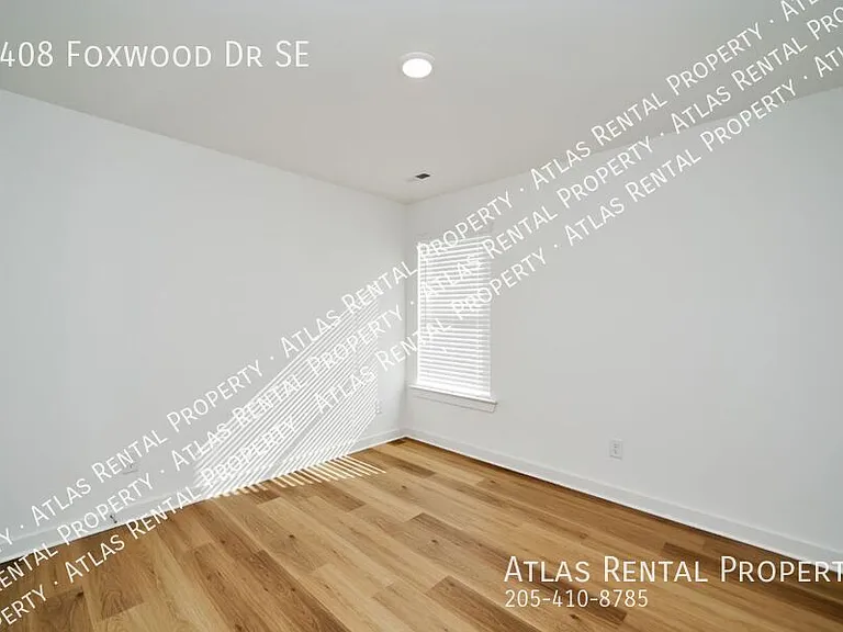 4408 Foxwood Dr — Photo 9