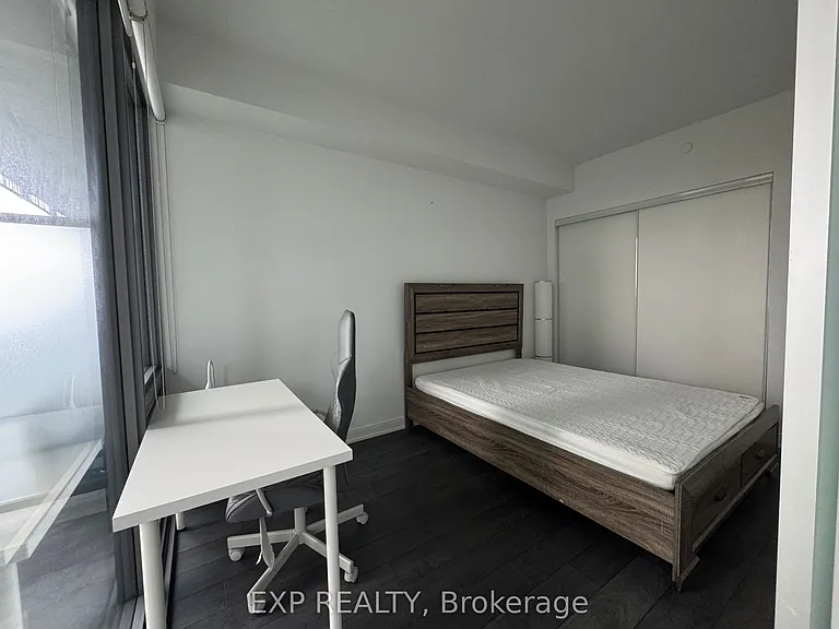 50 Charles St E #4008 — Photo 7