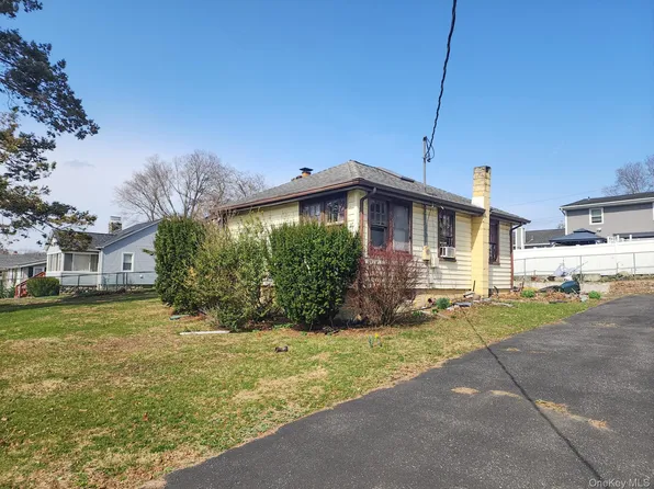 74 Fairview Road, Brewster, NY 10509