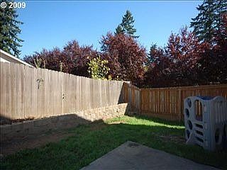 1st image of 3820 NE 84th St