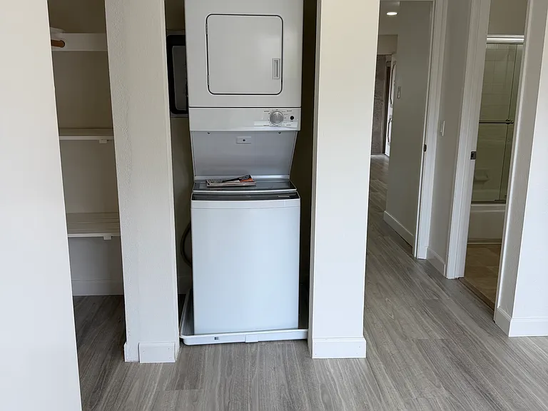 509 Granger Ter #0 — Photo 13