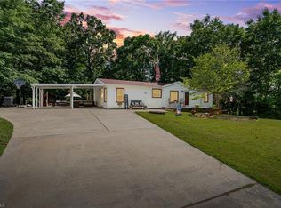 4947 Cashatt Rd, Trinity, NC 27370